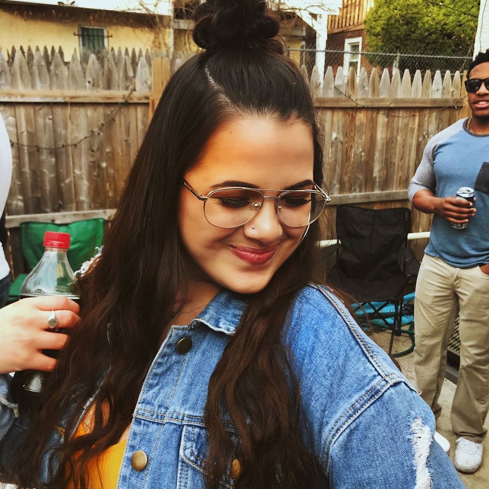 Meet your Posher, Justine